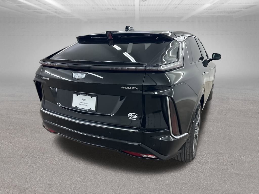 New 2026 Cadillac Lyriq Luxury image 10