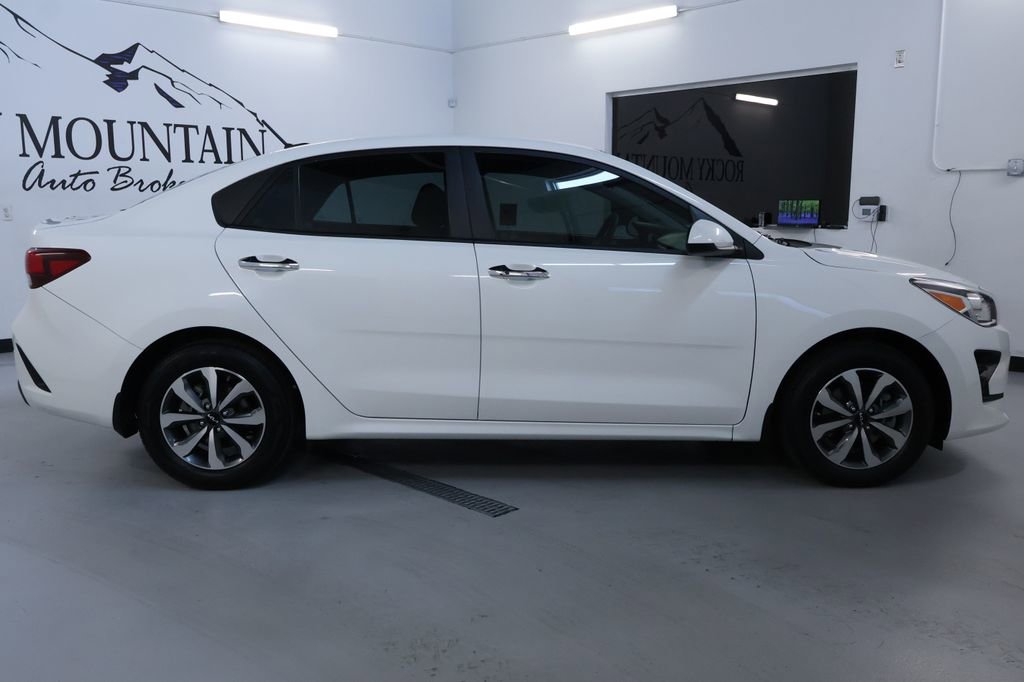 Used 2023 Kia Rio S w/ Technology Package image 8