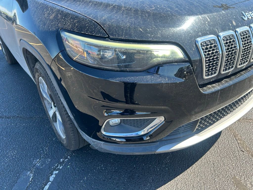 Used 2019 Jeep Cherokee Limited image 3