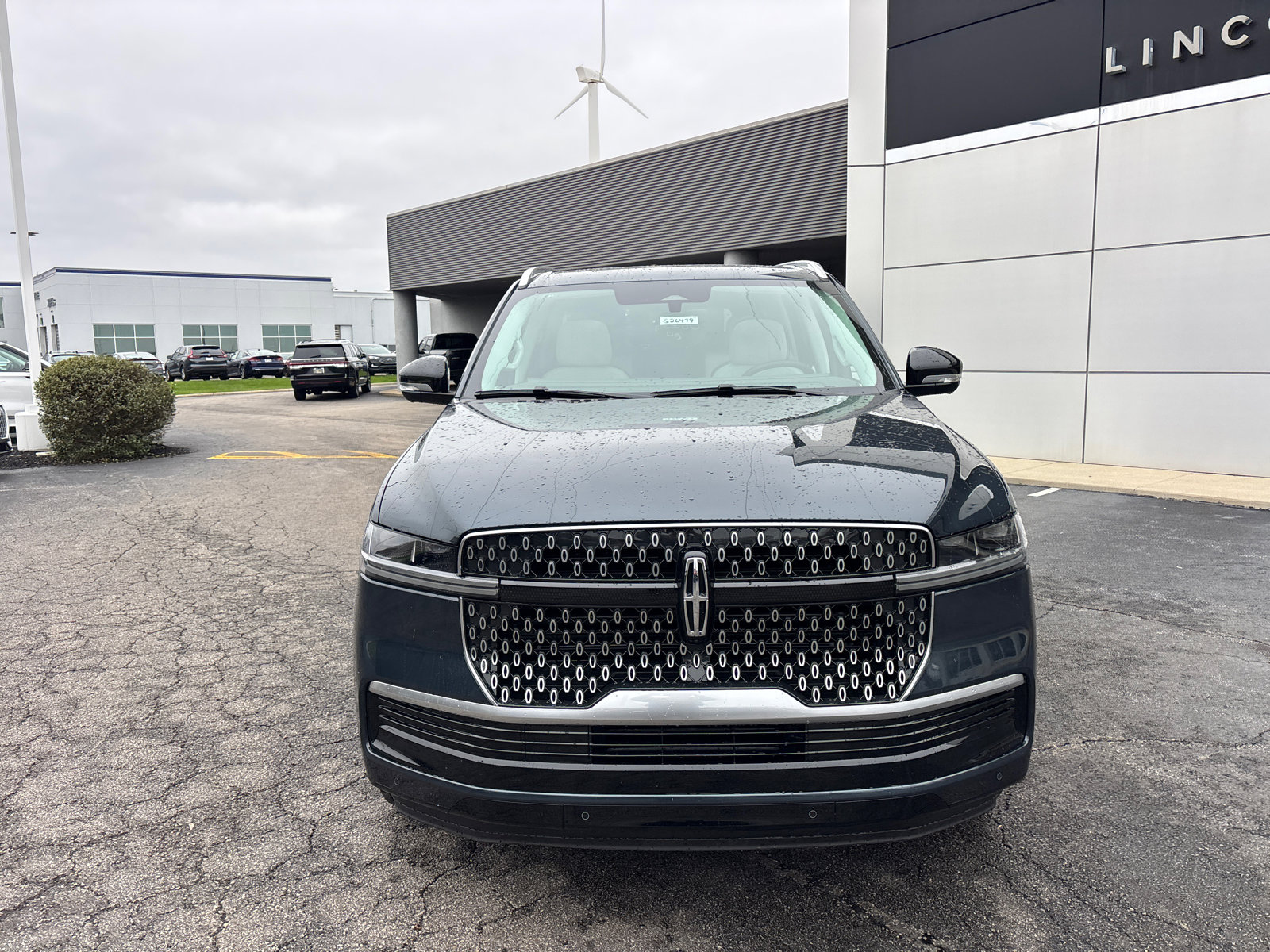 New 2026 Lincoln Navigator L Reserve image 2