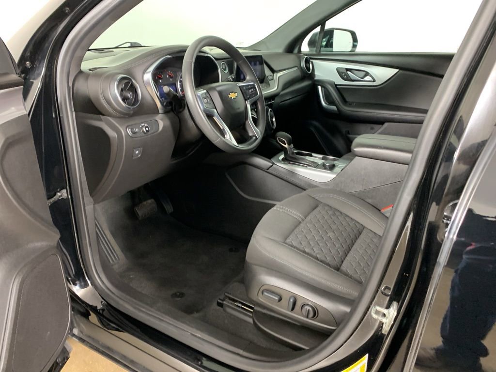 Used 2022 Chevrolet Blazer LT image 29