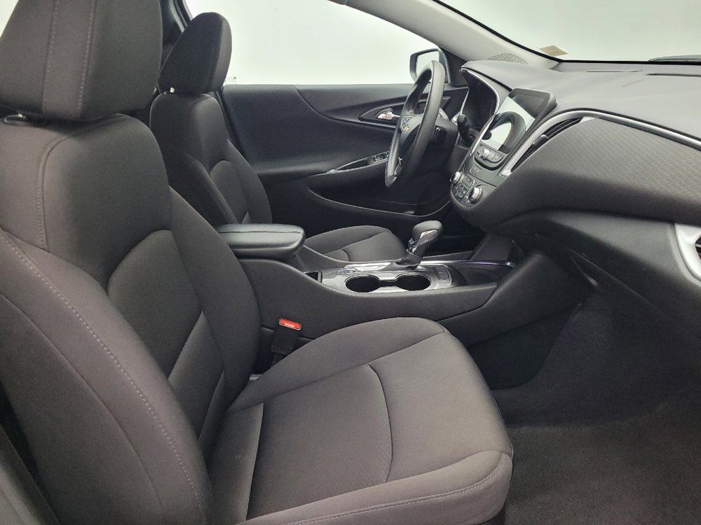 Used 2023 Chevrolet Malibu LT image 21
