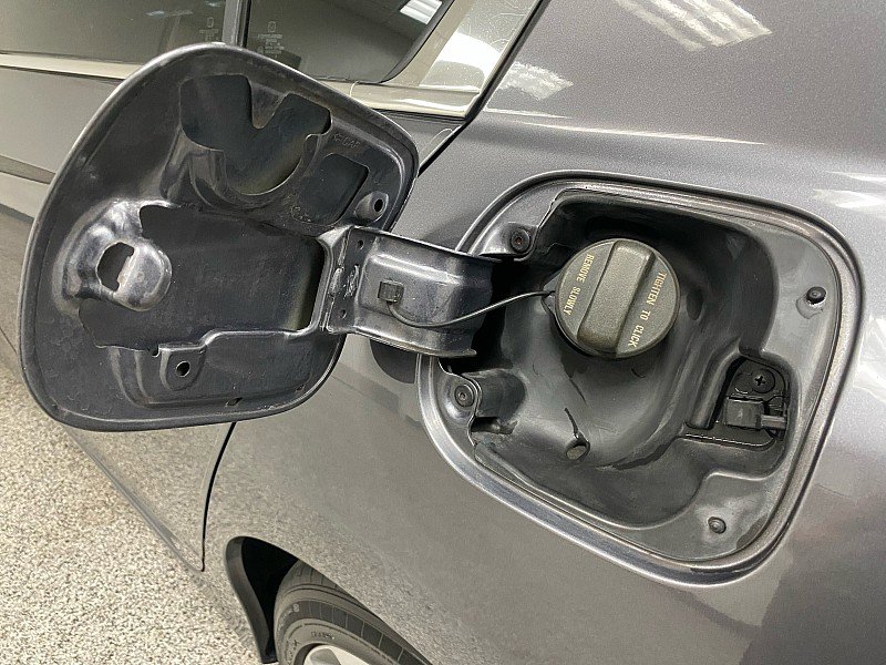 Used 2015 Honda Accord Sport image 28