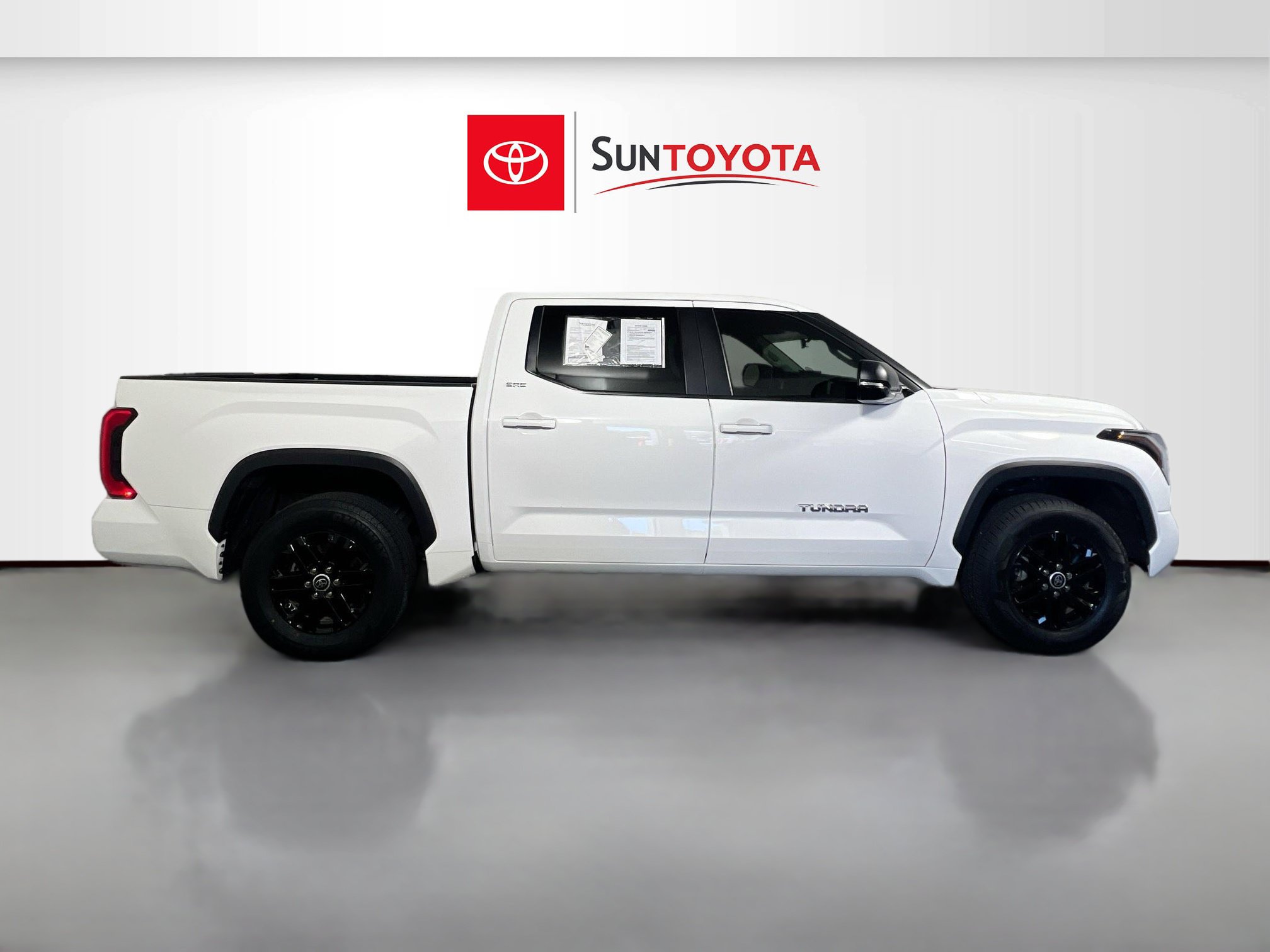 Used 2024 Toyota Tundra SR5 w/ SR5 Premium Package RWD image 2