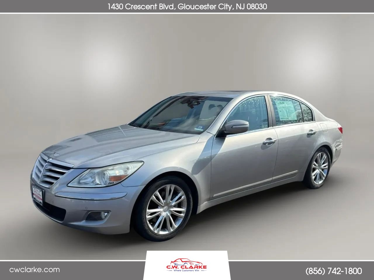 Used 2010 Hyundai Genesis 3.8 w/ Technology Pkg 4 image 6