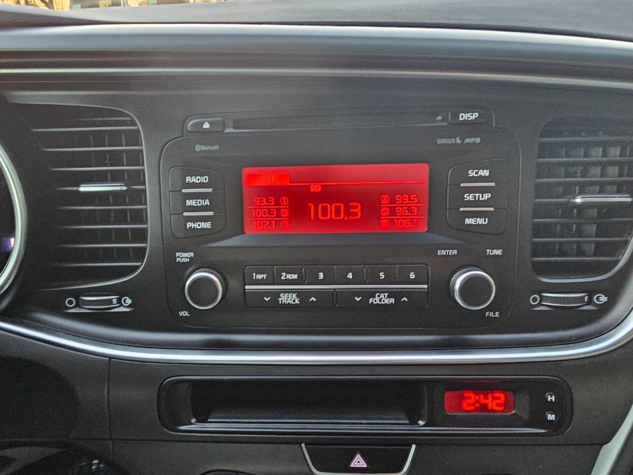 Used 2015 Kia Optima LX image 26