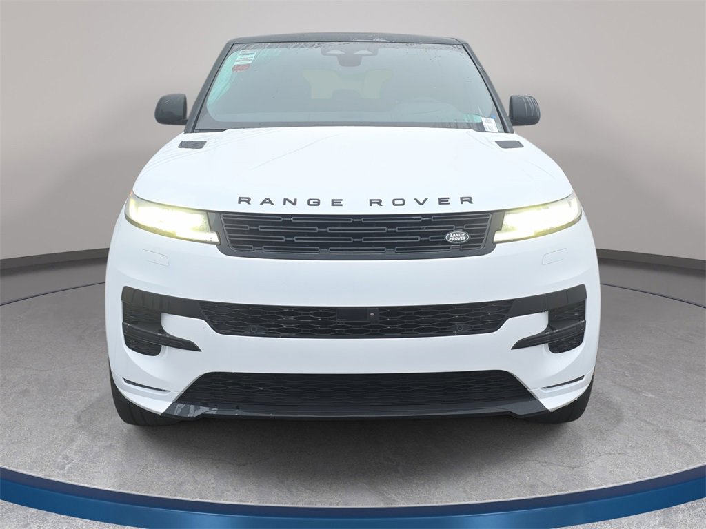 New 2025 Land Rover Range Rover Sport Dynamic SE image 2