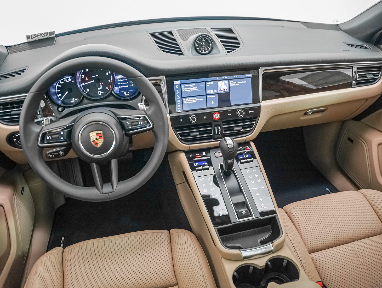 New 2026 Porsche Macan image 19