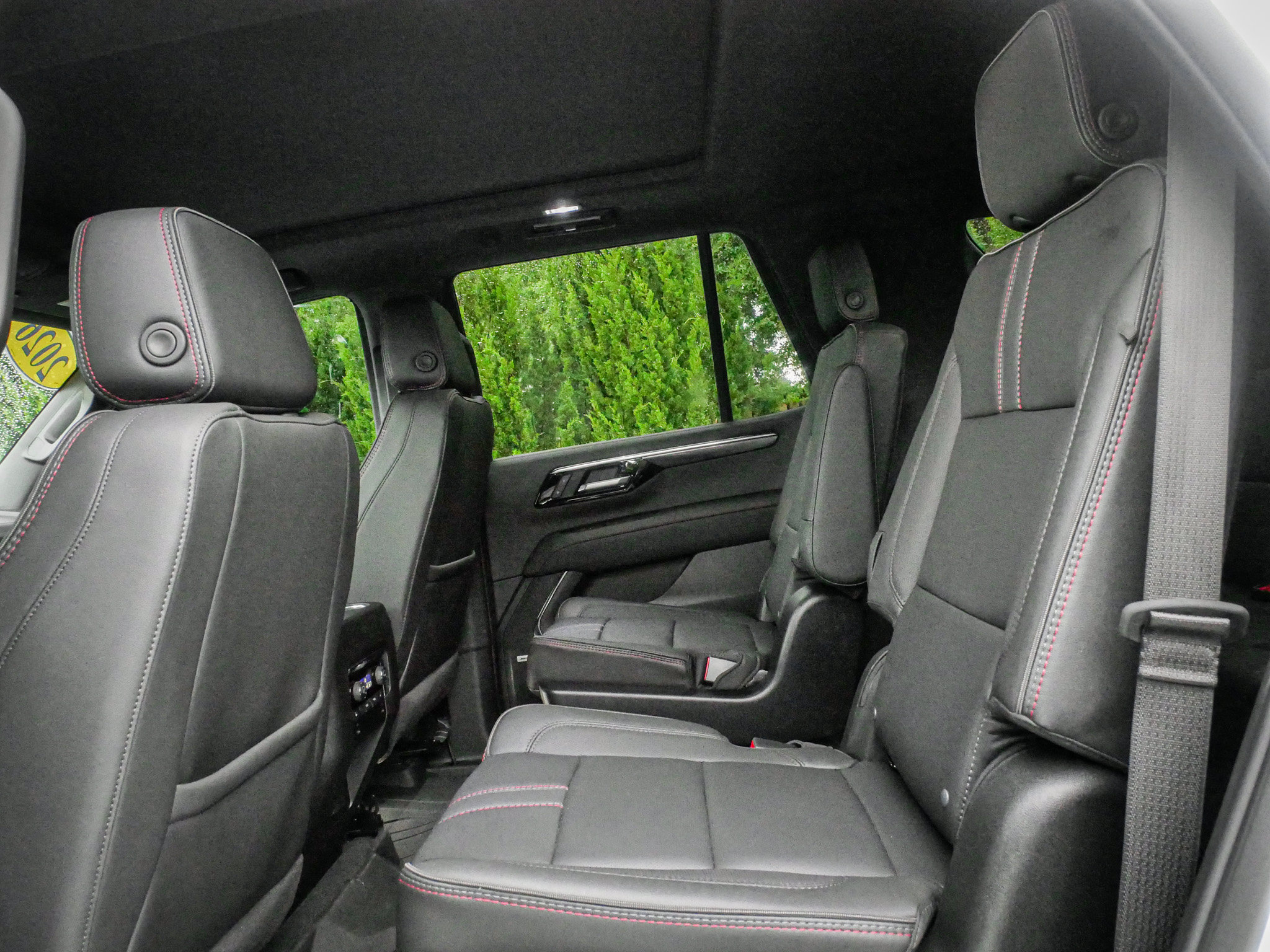 Used 2026 Chevrolet Tahoe RST w/ Comfort Package AWD/4WD image 32