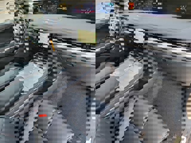 New 2025 Lincoln Navigator Reserve w/ Jet Appearance Package image 25