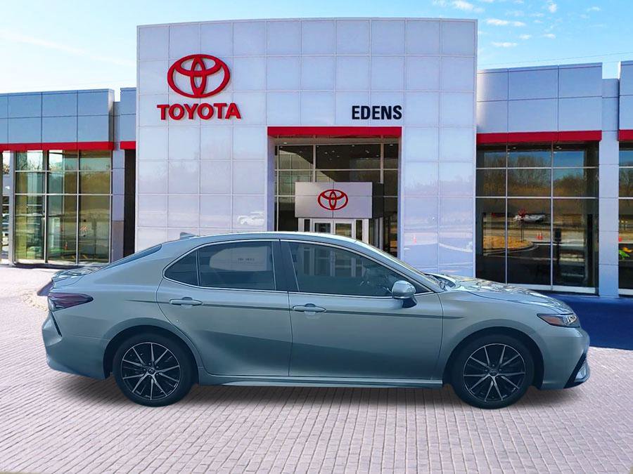 Certified 2024 Toyota Camry SE image 2