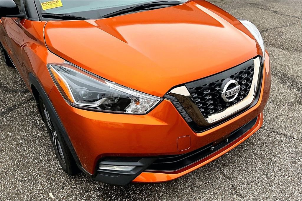 Used 2020 Nissan Kicks SR image 5