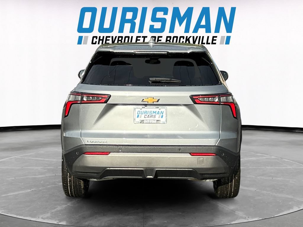 New 2027 Chevrolet Equinox LT w/ Convenience Package II FWD image 5
