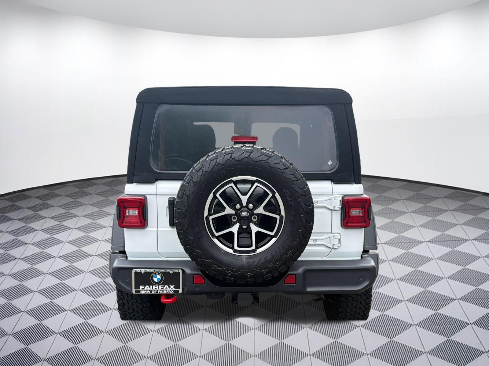 Used 2024 Jeep Wrangler Rubicon w/ Safety Group AWD/4WD image 10
