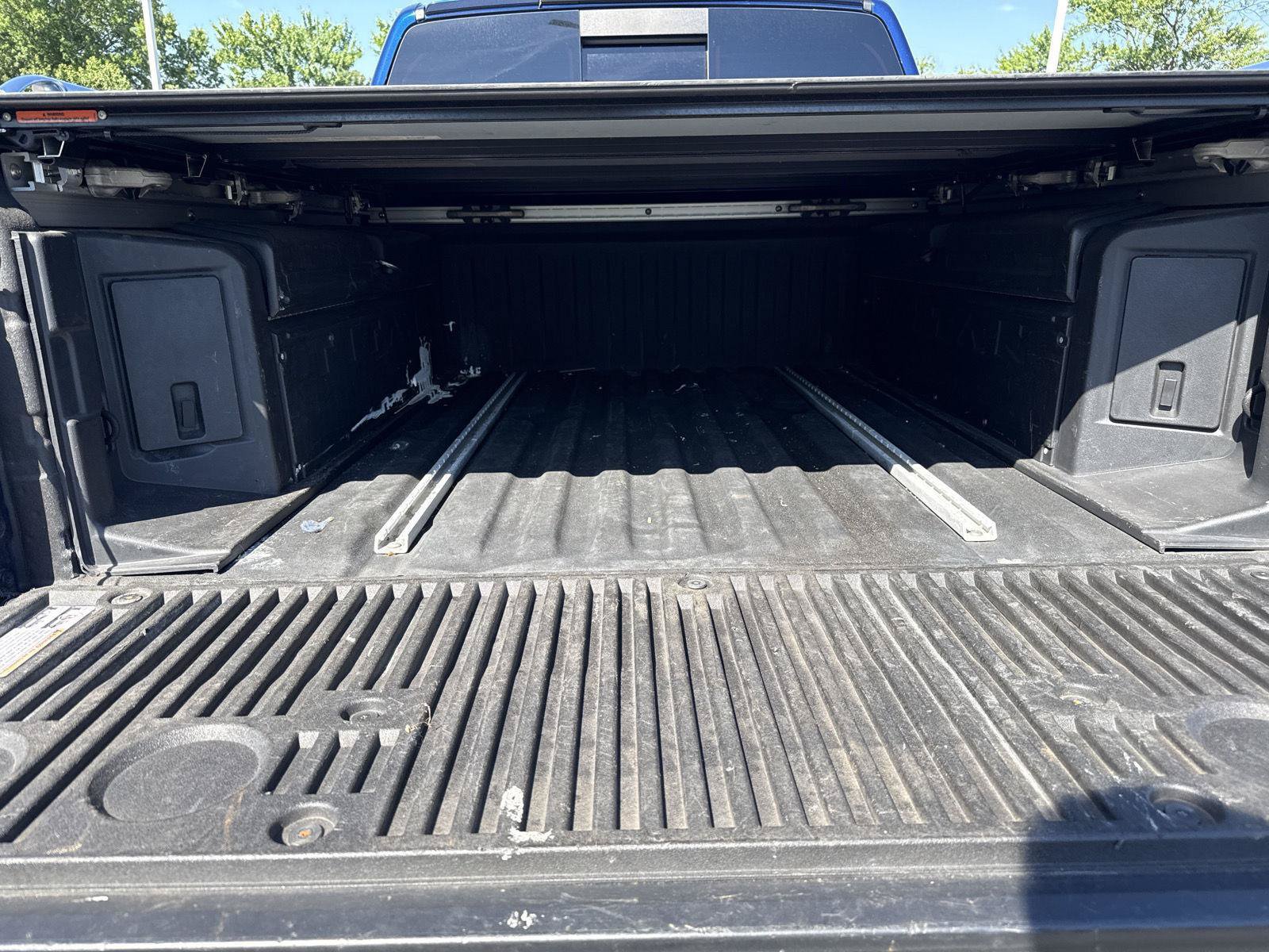 Used 2021 Nissan Titan Platinum Reserve w/ Moonroof Package AWD/4WD image 14