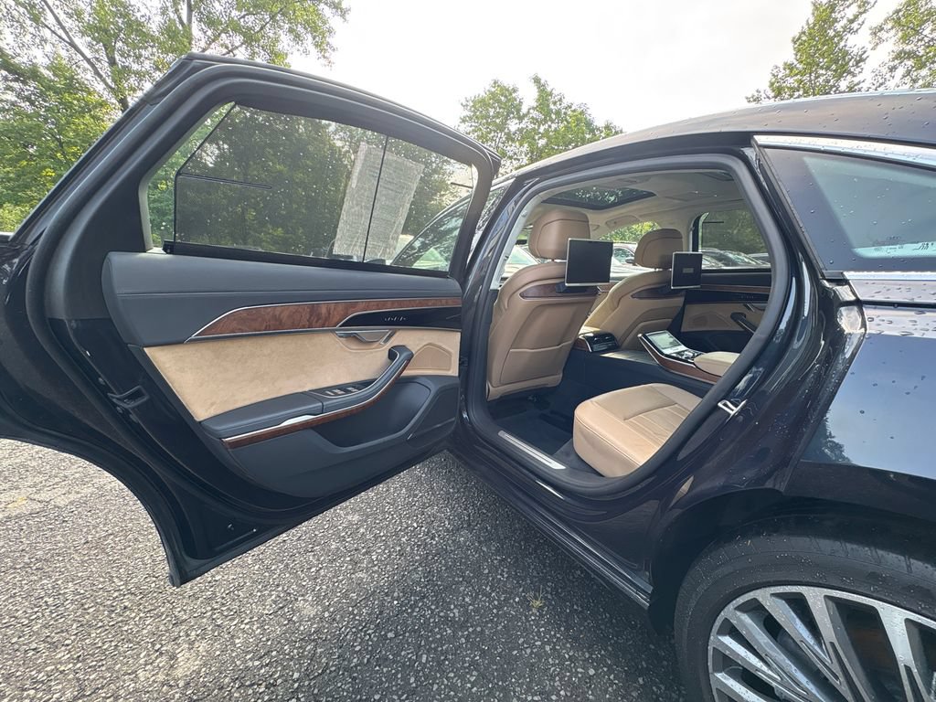 Used 2019 Audi A8 L 3.0T AWD/4WD image 31