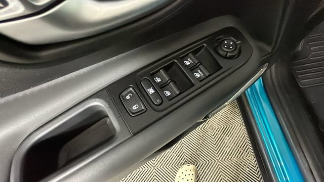 Used 2021 Jeep Renegade Limited AWD/4WD image 10