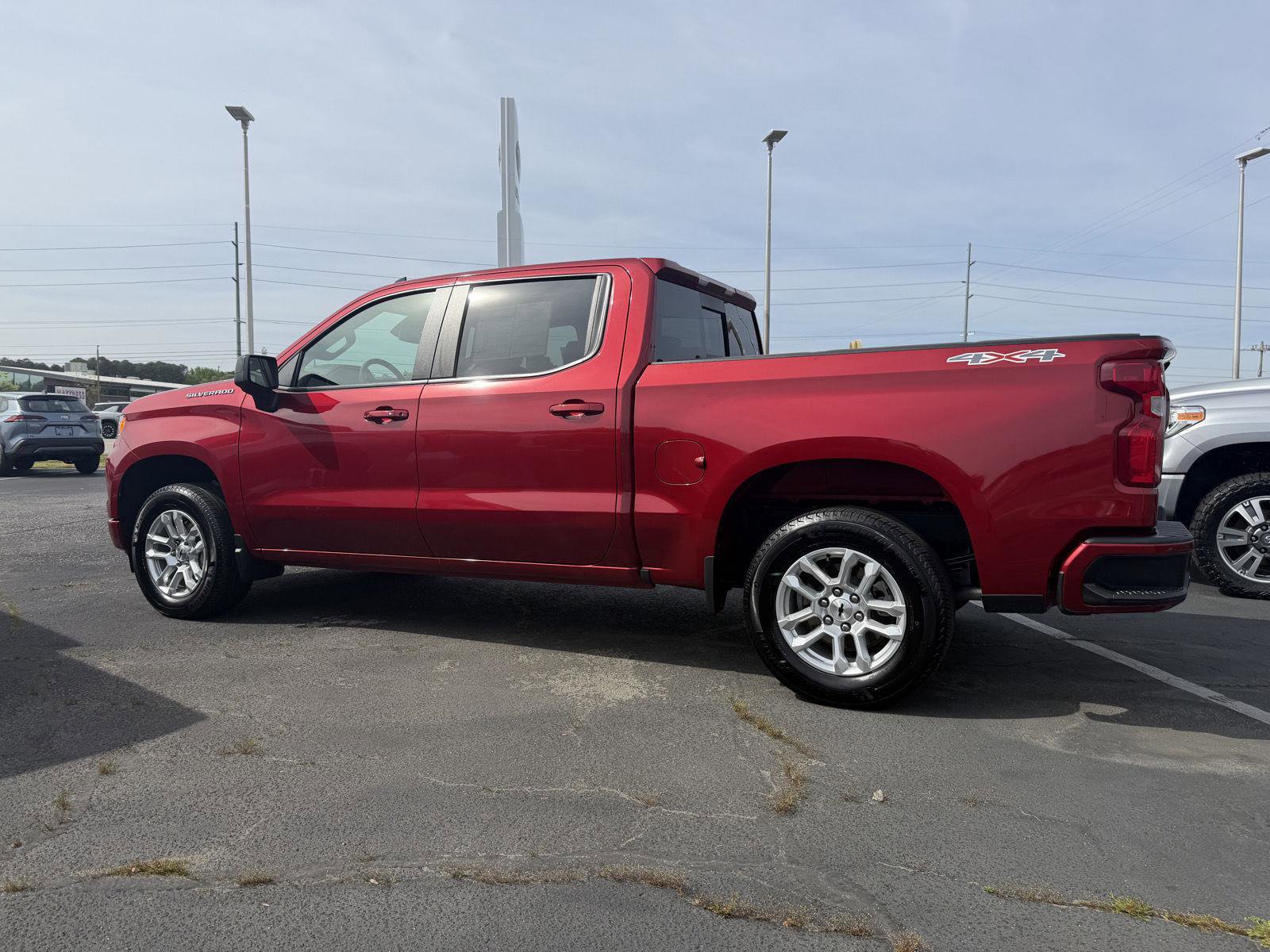 Used 2024 Chevrolet Silverado 1500 RST w/ Convenience Package II image 4
