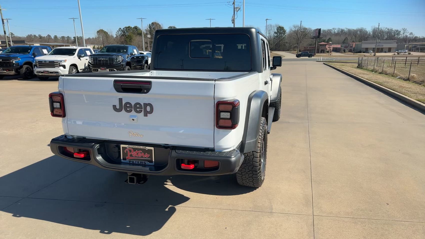 Used 2024 Jeep Gladiator Rubicon AWD/4WD image 8