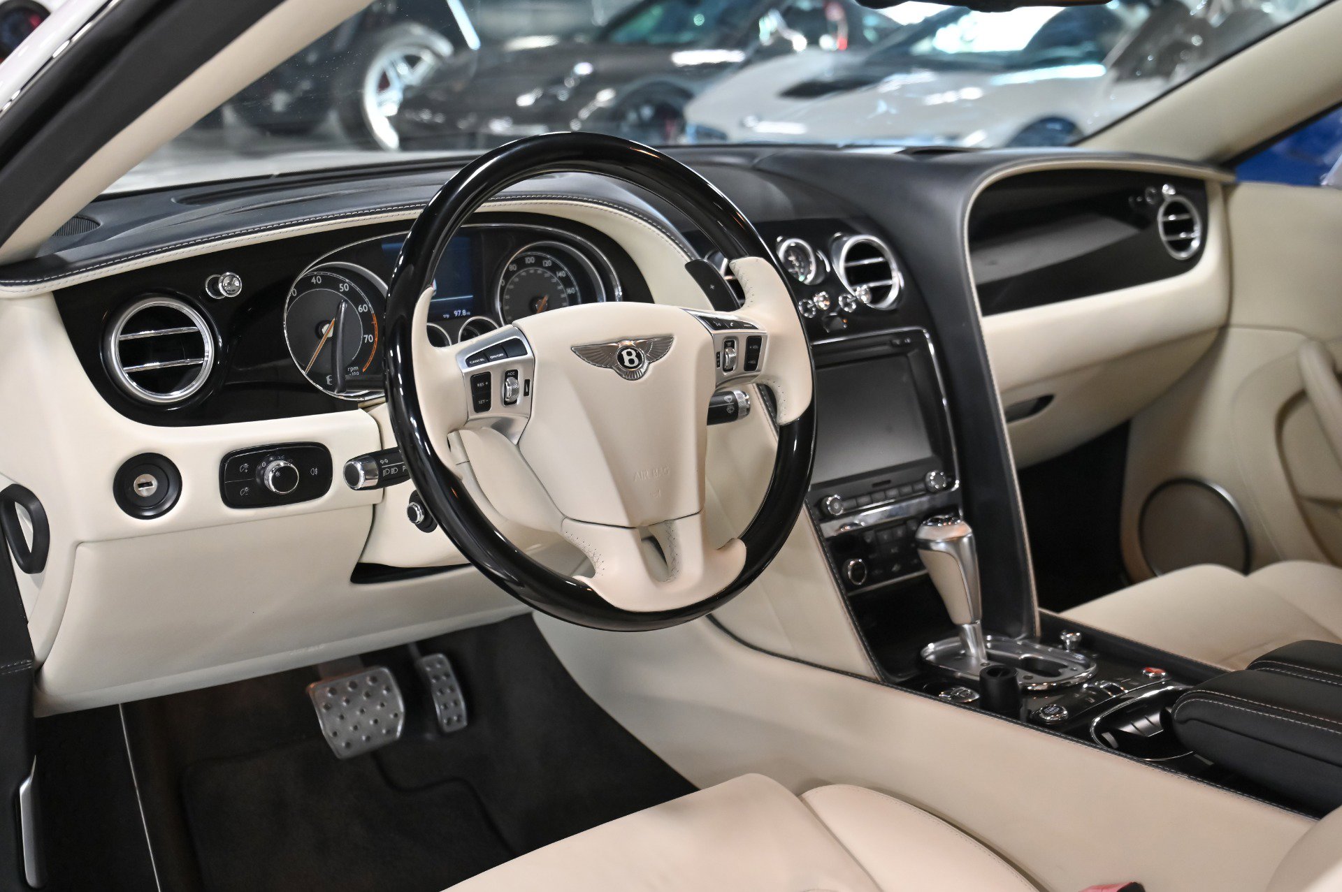 Used 2013 Bentley Continental GT w/ Convenience Specification Pkg AWD/4WD image 6