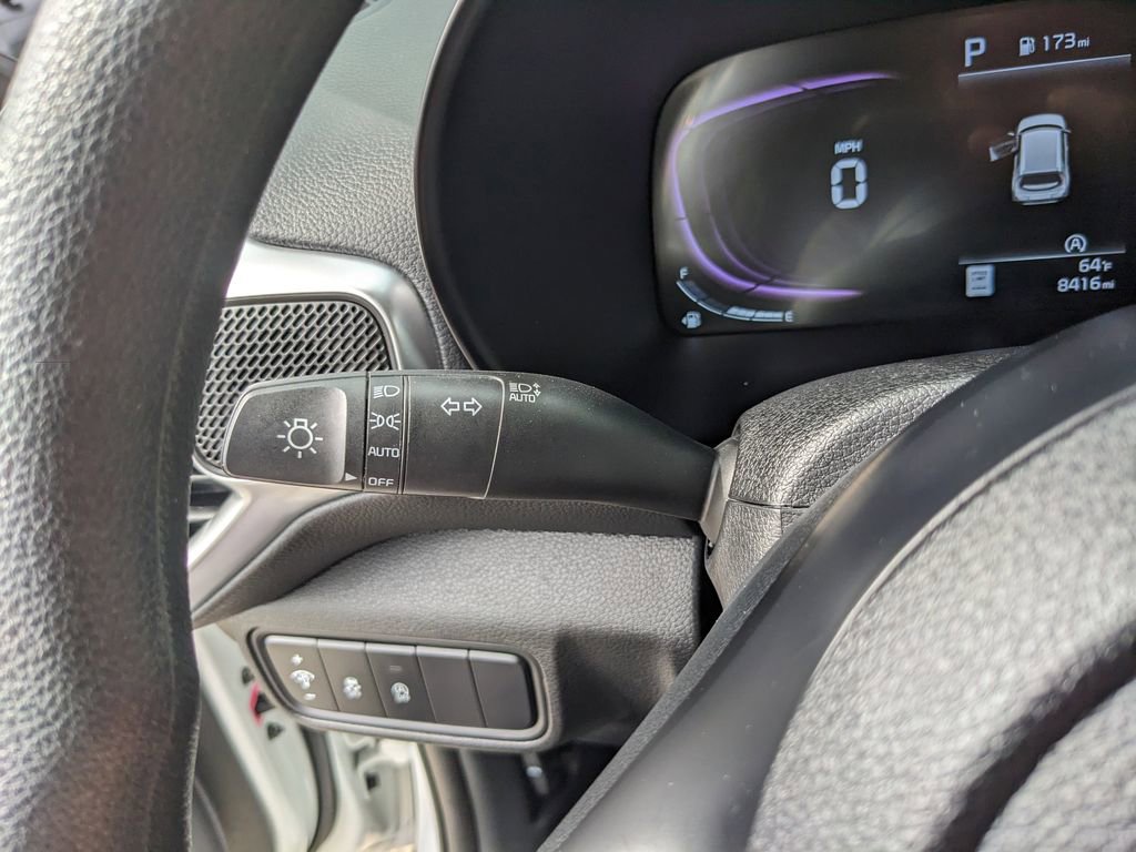 Certified 2025 Kia Soul LX image 31