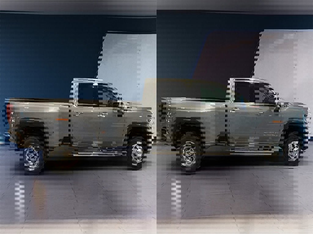 New 2026 GMC Sierra 3500 SLT w/ SLT Premium Package image 8