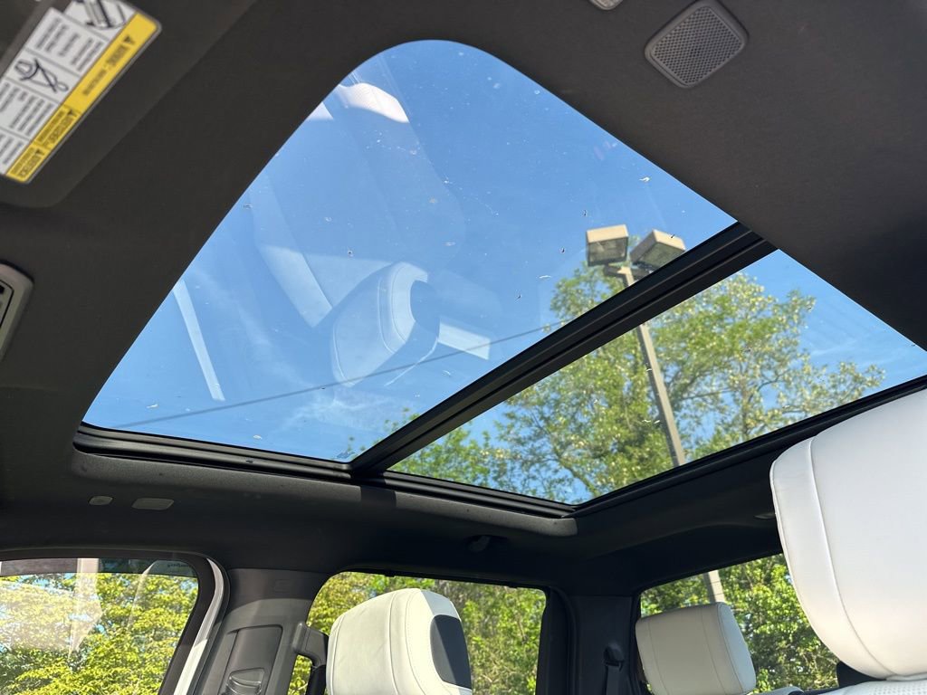 Used 2022 Toyota Tundra Capstone AWD/4WD image 19