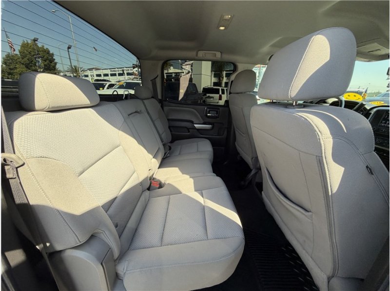 Used 2018 Chevrolet Silverado 1500 LT w/ Texas Edition RWD image 25