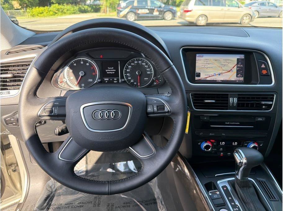 Used 2014 Audi Q5 2.0T Premium Plus w/ Premium Plus Package AWD/4WD image 14