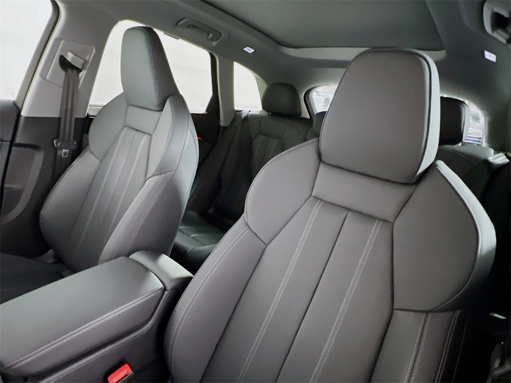New 2025 Audi Q5 Premium Plus image 10