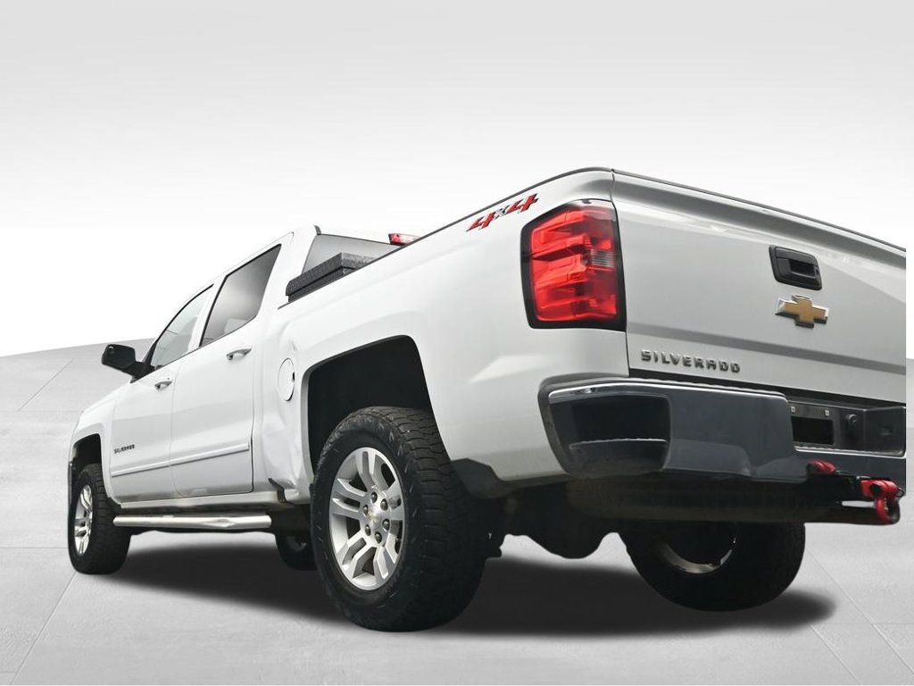 Used 2018 Chevrolet Silverado 1500 LT w/ All Star Edition AWD/4WD image 40