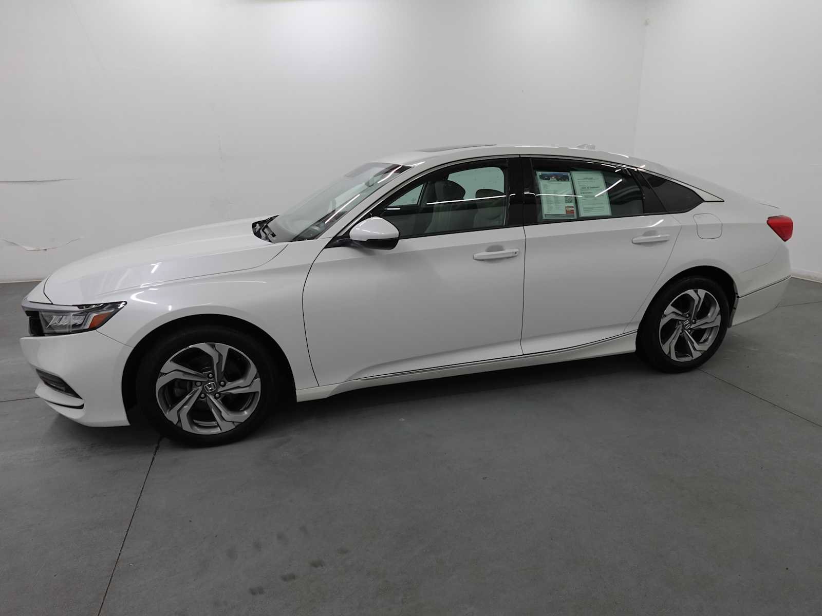 Certified 2019 Honda Accord EX-L image 8
