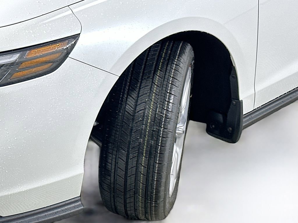 Used 2025 Honda Accord LX image 25