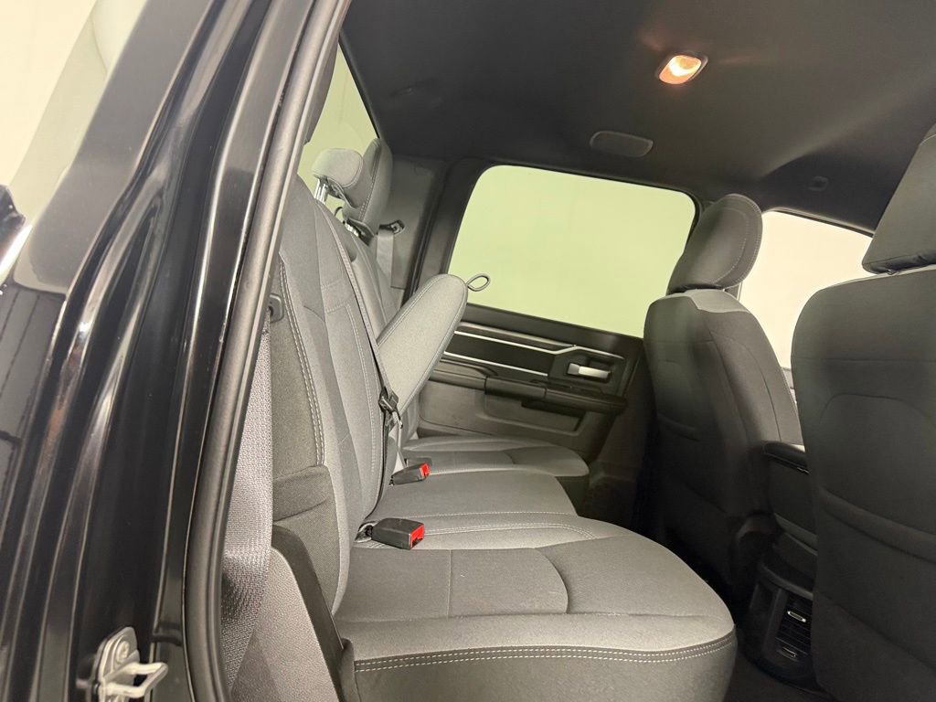 Used 2024 RAM 2500 Big Horn w/ Bed Utility Group image 30