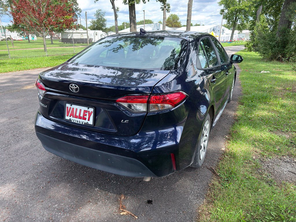 Used 2024 Toyota Corolla LE FWD image 12