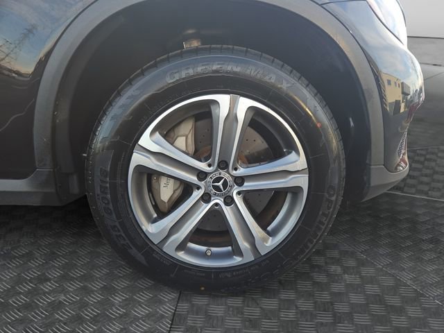 Used 2019 Mercedes-Benz GLC 350e 4MATIC image 40