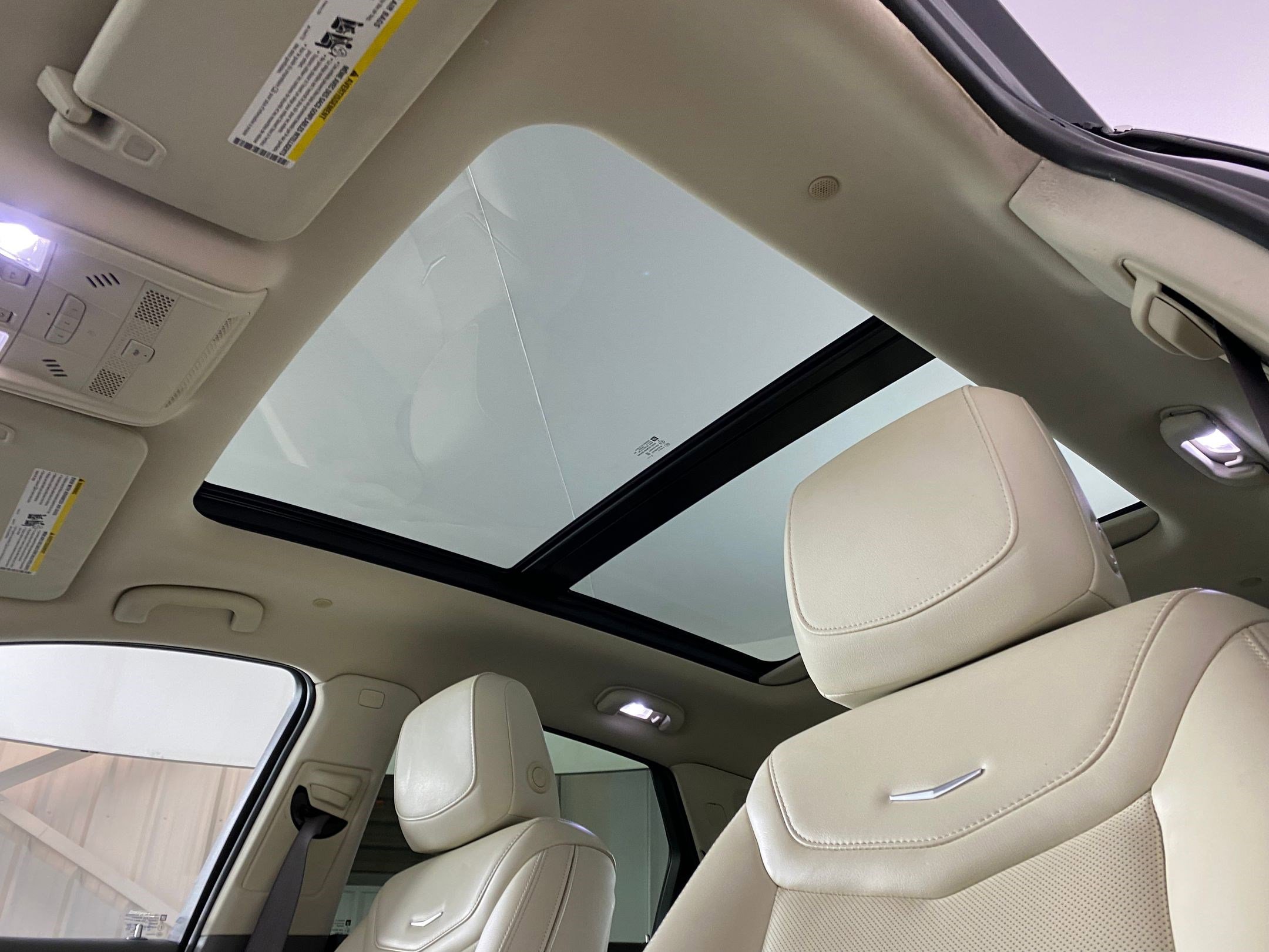 Used 2021 Cadillac XT5 Premium Luxury image 15