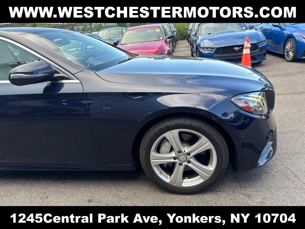 Used 2017 Mercedes-Benz E 300 4MATIC image 5
