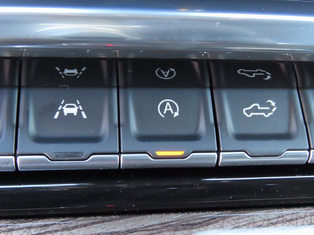 New 2026 Chevrolet Silverado 1500 RST AWD/4WD image 13