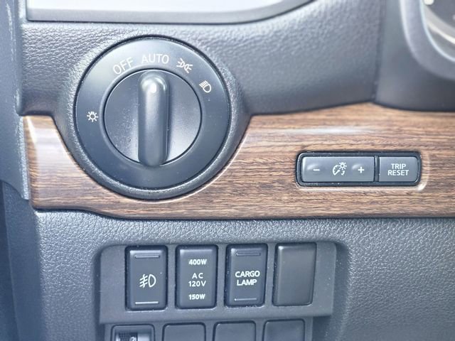 Used 2019 Nissan Titan Platinum Reserve w/ Platinum Utility Package image 20