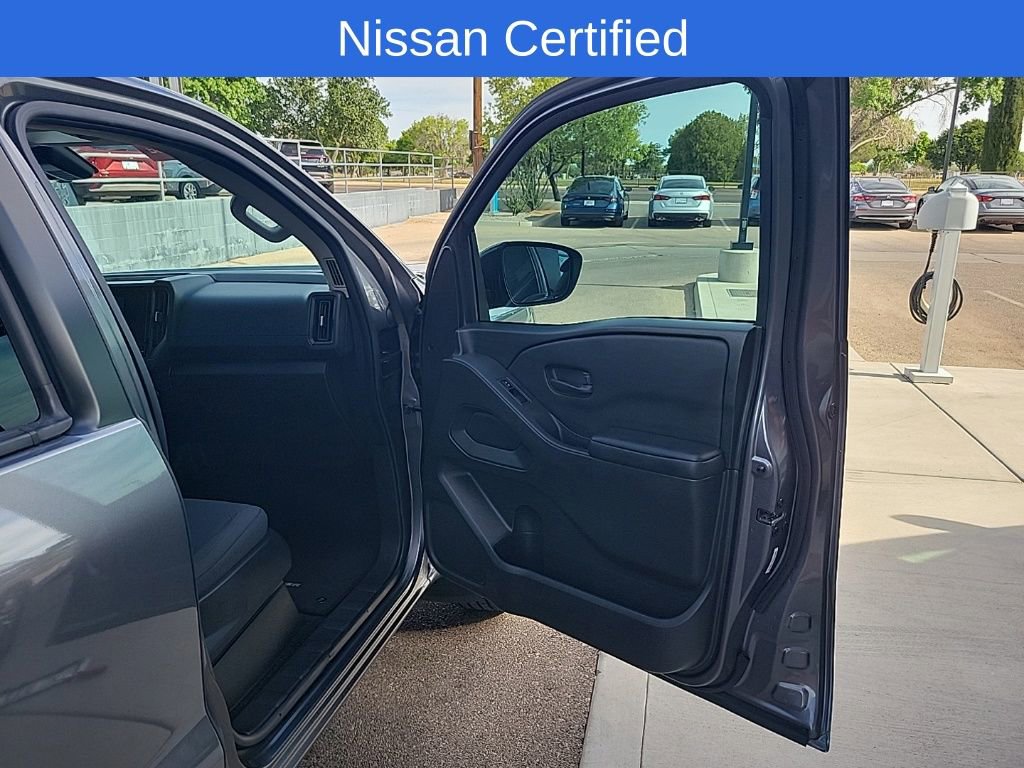 Used 2025 Nissan Frontier S image 17
