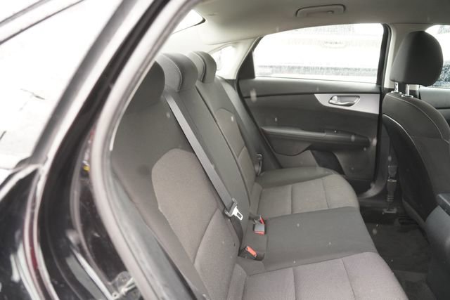 Used 2022 Kia Forte LXS image 16