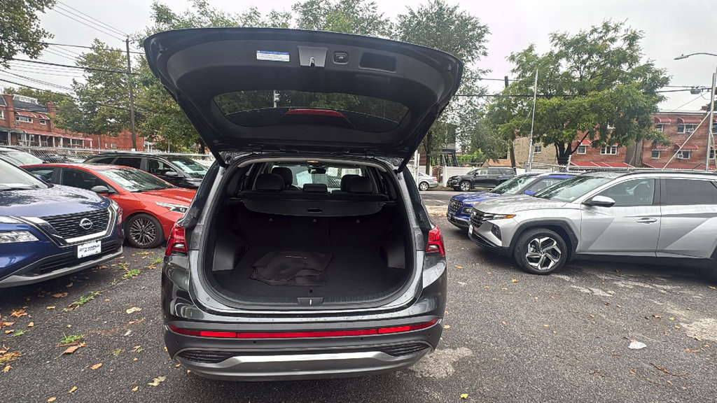 Used 2023 Hyundai Santa Fe SEL Premium AWD/4WD image 30