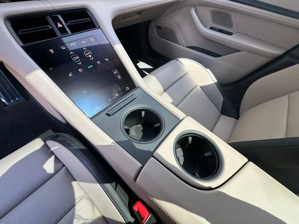New 2026 Porsche Taycan AWD/4WD image 29