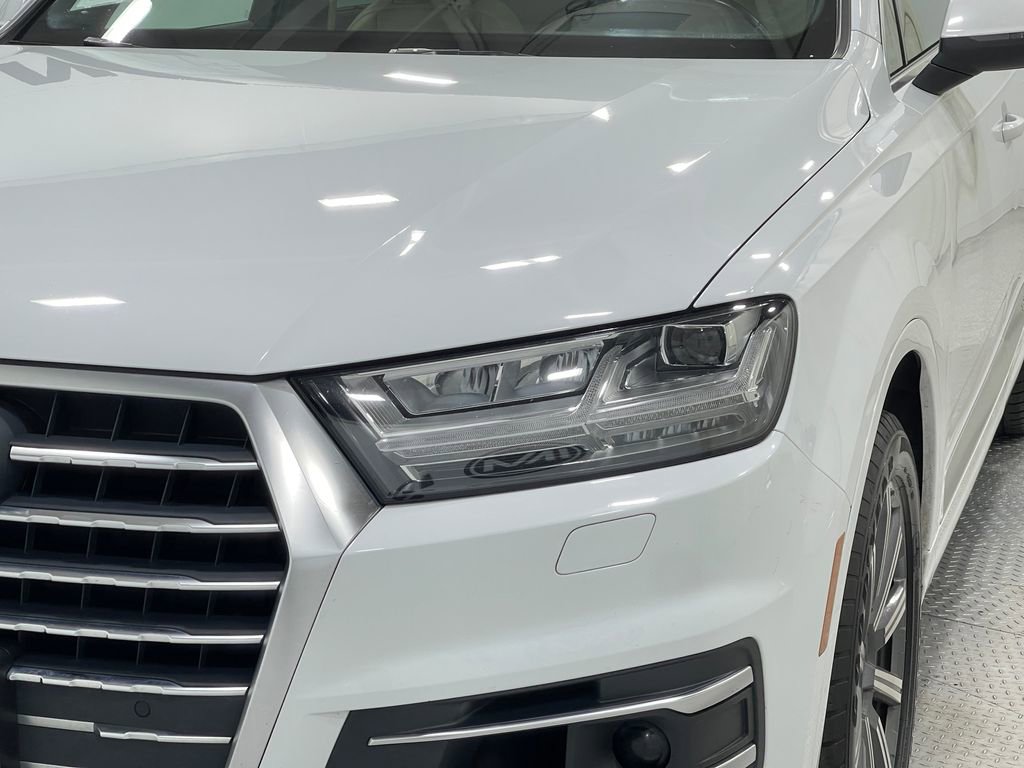 Used 2018 Audi Q7 3.0T Prestige w/ Prestige Package image 33