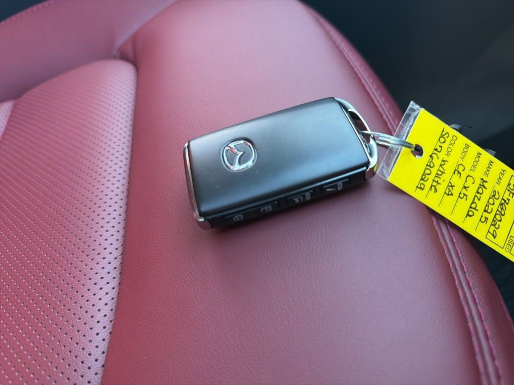 New 2025 MAZDA CX-5 Carbon Edition image 26