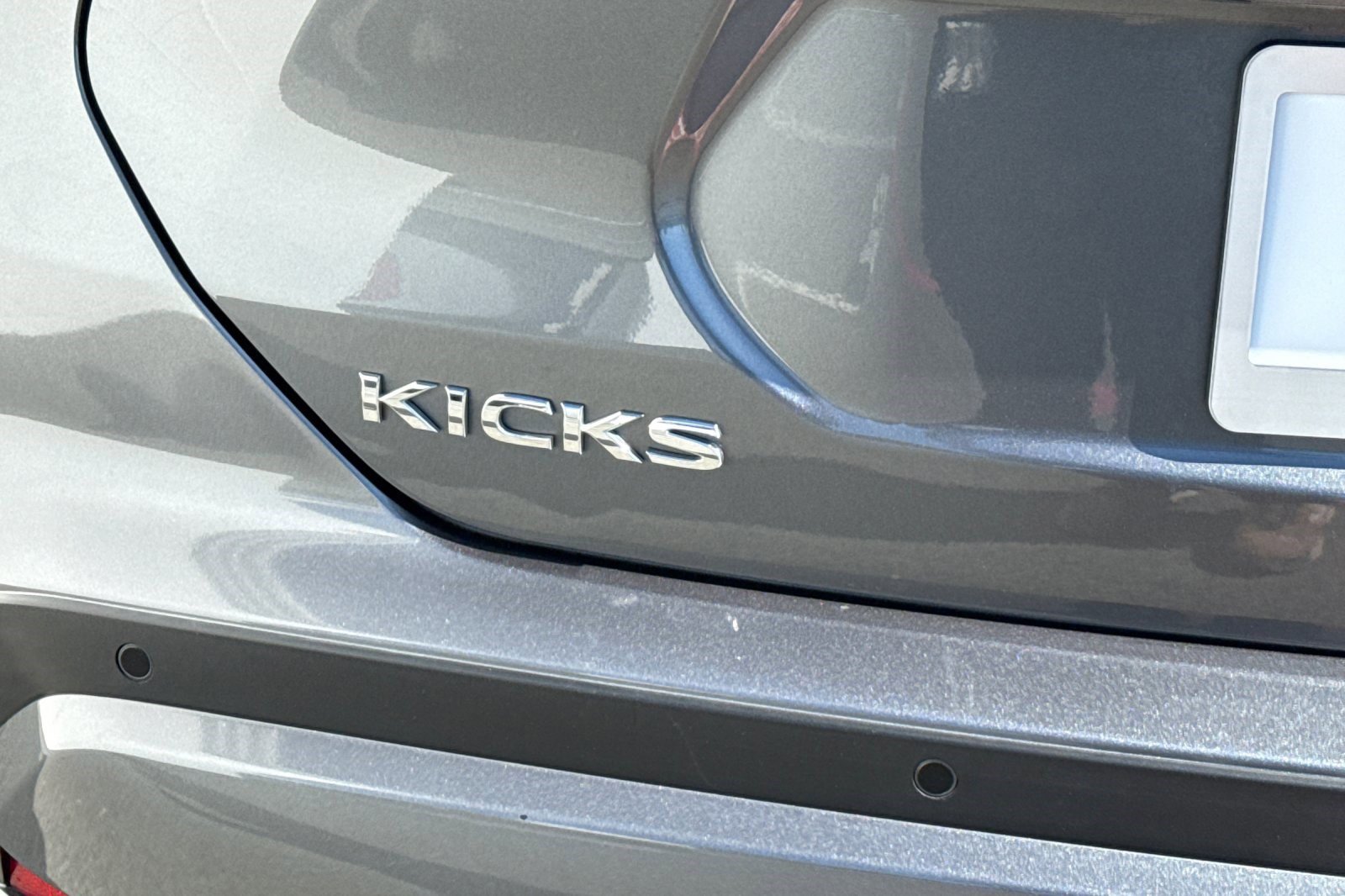 Used 2023 Nissan Kicks S image 21