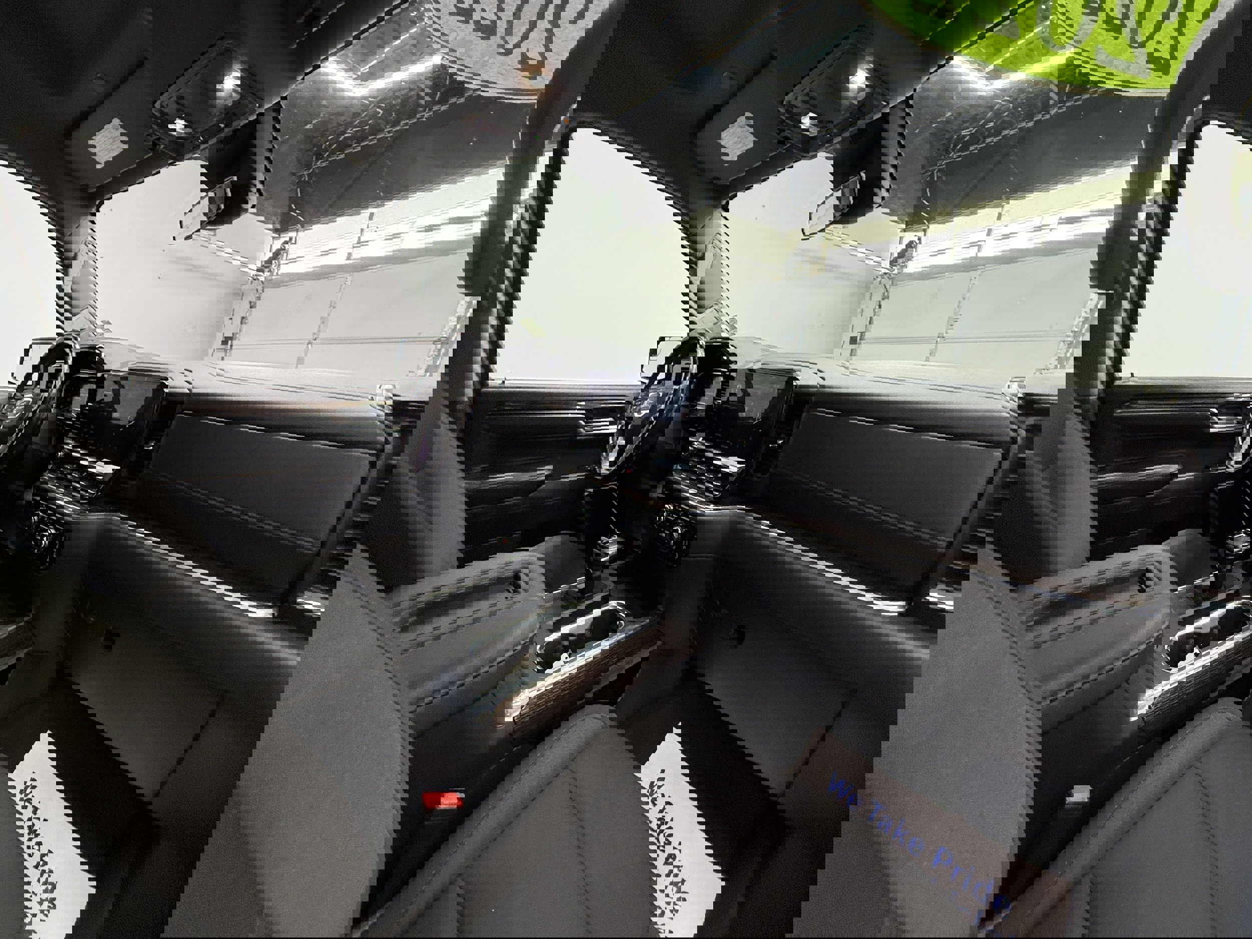 Used 2022 GMC Sierra 1500 Elevation image 18