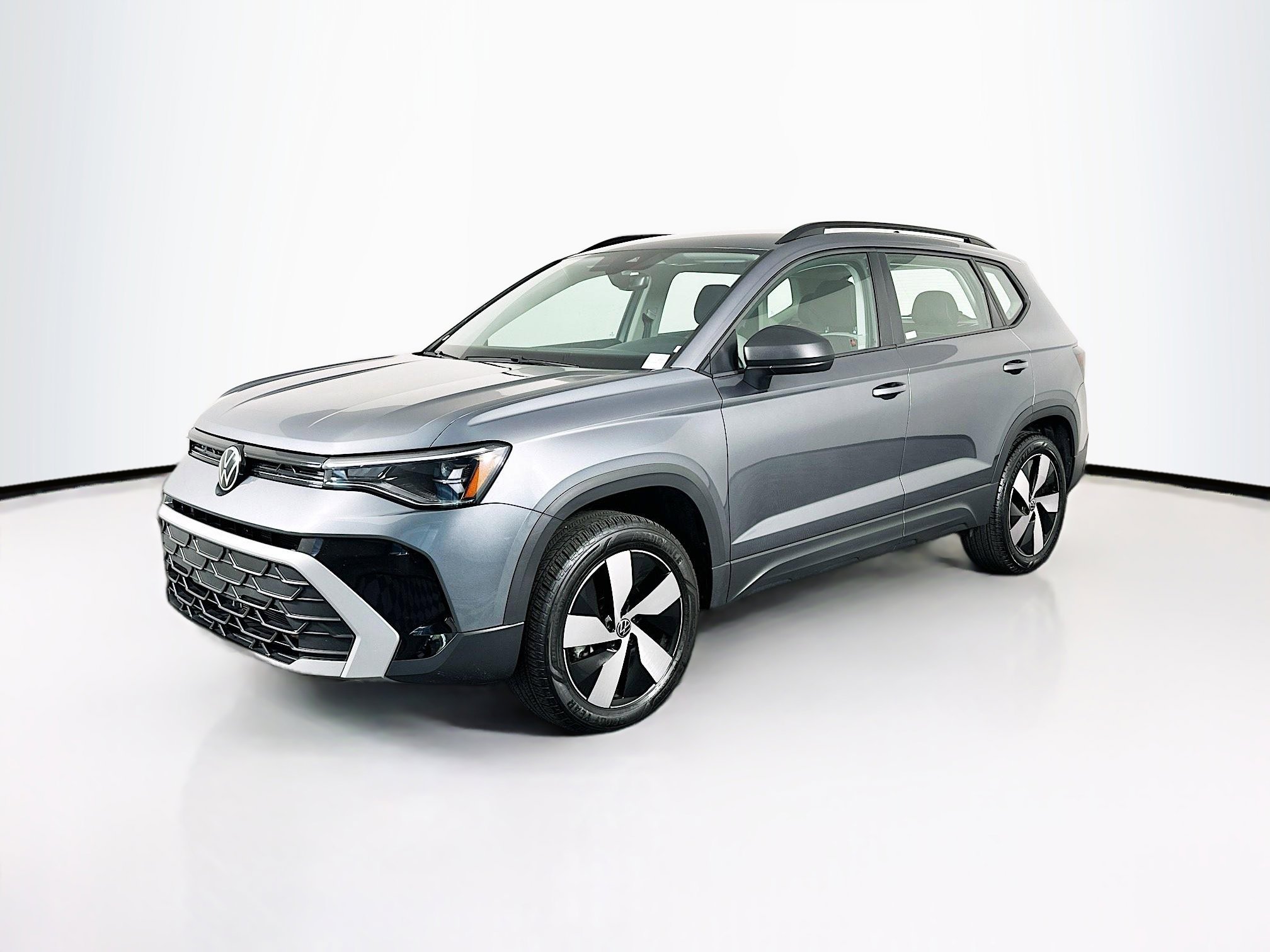 Used 2025 Volkswagen Taos S image 3