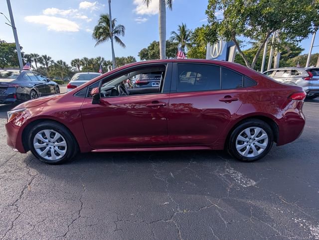 Used 2022 Toyota Corolla LE image 8